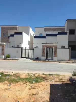منزل نظام خليجي طابقين إثنين