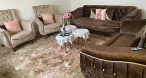 طقم كنب ضيوف للبيع