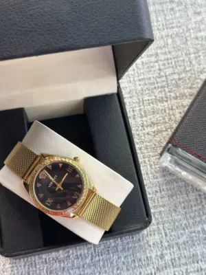 تألقي بساعه ايطالية مميزه