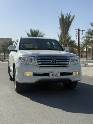 Toyota land cruiser 2011