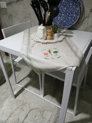 طاولة مطبخ