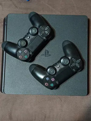 ps4 slim like new very clean 3 controllers 9 games