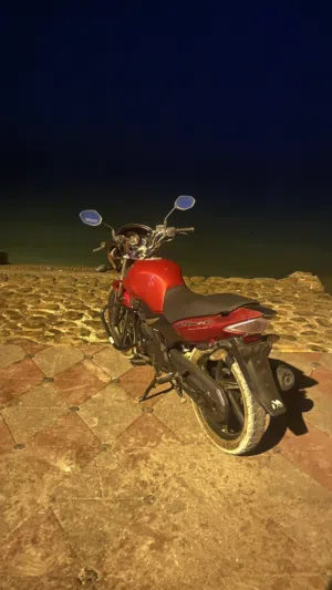 هوندا يونيكورن 150