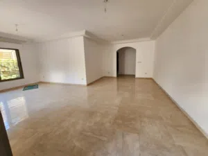 210 m2 3 Bedrooms Apartments for Rent in Amman Abdoun
