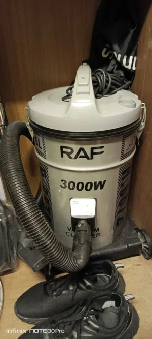 مكنسه كهربائيه  Brand /RAF