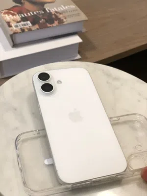 i phone 17
