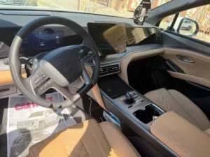 بي واي دي سونـ (L) ــك 2025