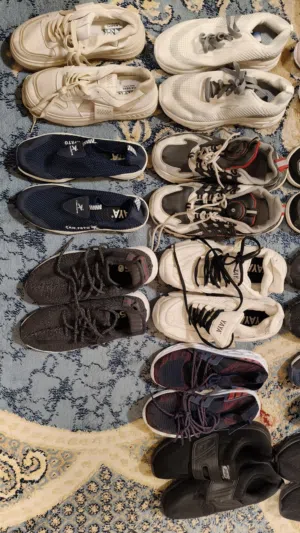 Sport Shoes . Other . 35 . Used4