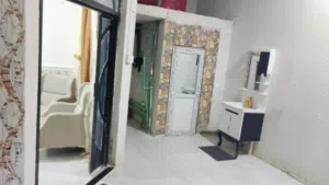 بيت قاطين للبيع