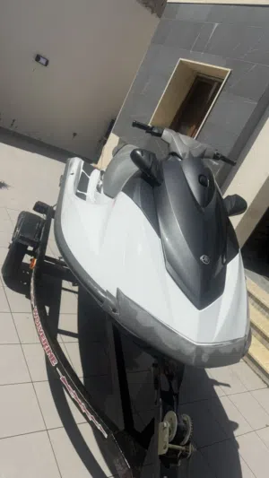 YAMAHA 1100
