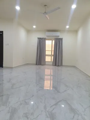 150 m2 2 Bedrooms Apartments for Rent in Muharraq Galaly
