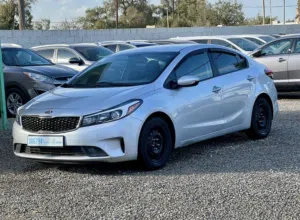 Kia . Forte . 2017 . Used0