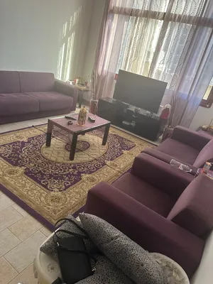 انتريه - غرفه معيشه للبيع و تربيزه تليفيزيون بسعر منفصل- living room