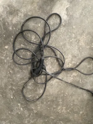 شاحن سياره 16 امبيرمدخل صيني مستعمل بحالت الوكاله