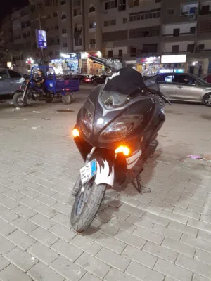 اسكوتر بنيلي زنزيرو للبيع او للبدل