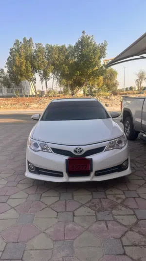 Used Toyota Camry in Abu Dhabi