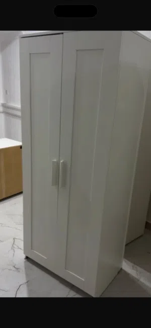 دولاب ملابس