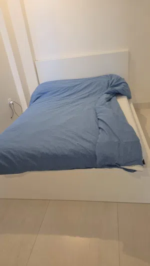 سرير ايكيا
