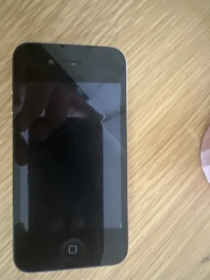 Apple . iPhone 4 . 32 GB1