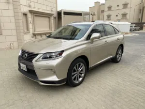 Used Lexus RX in Mubarak Al-Kabeer