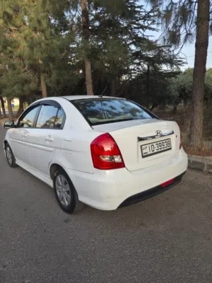 هيونداي فيرنا 2011 للبيع بسعر 3750 ترخيص ل 10/8/2026