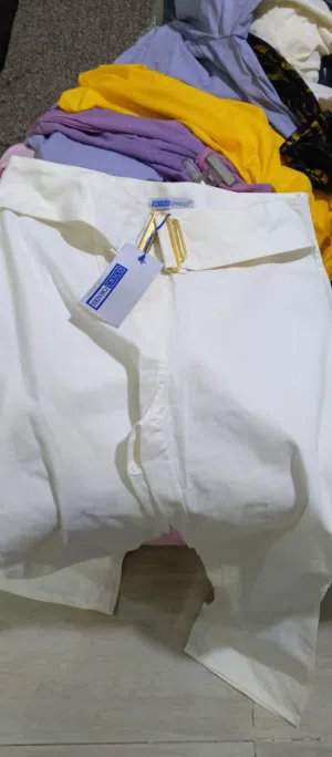 ملابس أوربي جديد جميع الاحجام مشكل