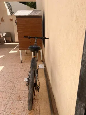 26XIDS bicycle brand new less than a year
