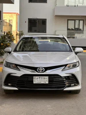 تويوتا كامري Gle خليجي 2023 هايبرد
