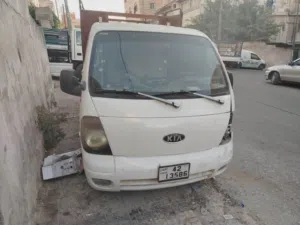 سيارة كيا بيك اب 2006 مستعملة بحالة جيدة مع ممتلكات كورية