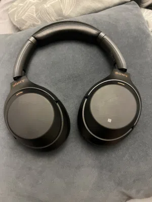 It’s WH-1000XM3 and I didn’t use to much you can see detail