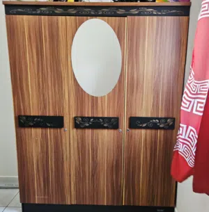 3 door wardrobes