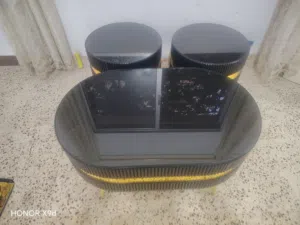 طاولات جانبية لون اسود