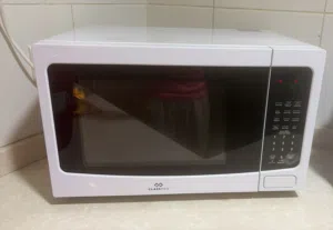Other 20 - 24 Liters Microwave in Al Riyadh