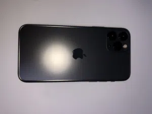 Apple iPhone 11 Pro 256 GB in Amman