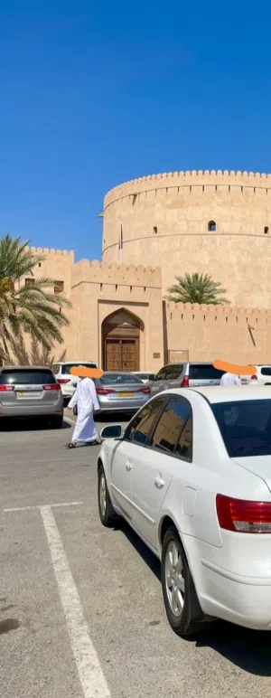 خدمة توصيل نزوى و مشاوير وطلبات