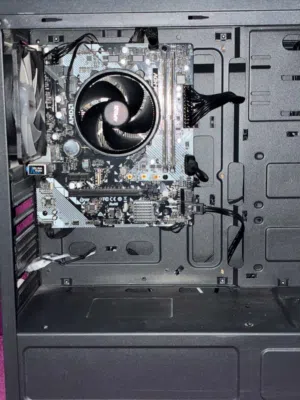البيع pc بدون كرت شاشة