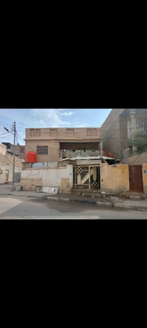 السلام عليكم بيت للبيع في منطقة المشراق القديم ركن مساحه 157 متر