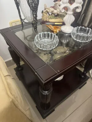 طاولات غرفة ضيوف خشب