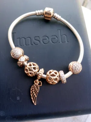 أسطورة Pandora مطلي ذهب روزجولد