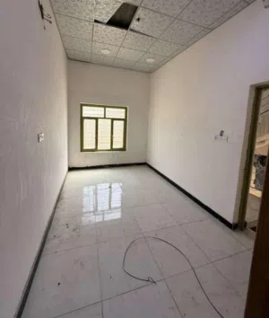 130 m2 2 Bedrooms Apartments for Rent in Basra Khadra'a