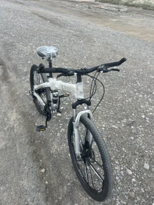 دراجة هوائية جديدة