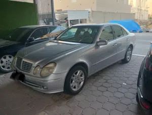 للبيع E200