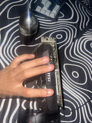 كرت شاشة جيد للألعاب قبل للتفاوض