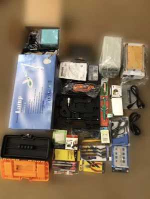 عدة صيانة جولات جديده كرتونه موجوده في جنين