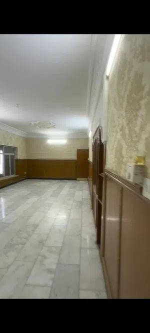 600 m2 5 Bedrooms Villa for Rent in Baghdad Zayona