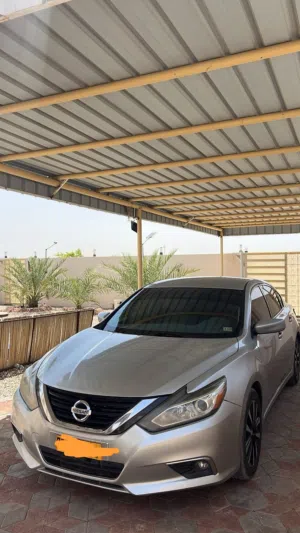 Used Nissan Altima in Al Dhahirah