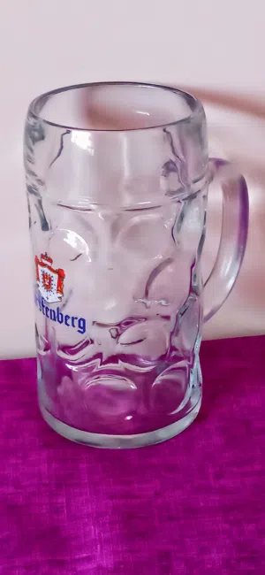 كأس أنتيك من الزجاج النمساوي الأصلي المختوم سعة 1 لتر