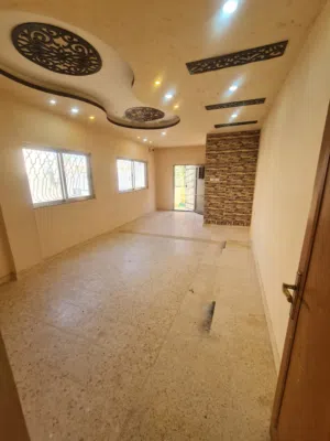 160 m2 3 Bedrooms Apartments for Sale in Irbid Al Qubeh Circle