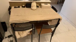 Dining table and coffe table for sale