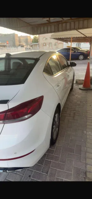 الموتر بحال ممتاز وقابل